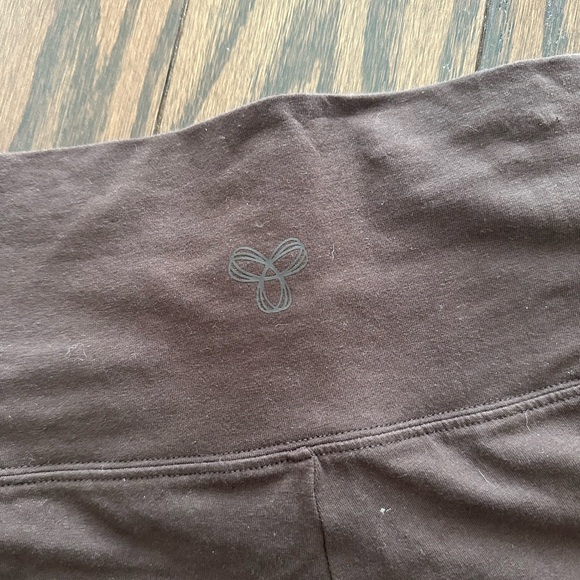 TNA biker shorts - Picture 2 of 3